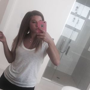 Meet your Posher, Madyson